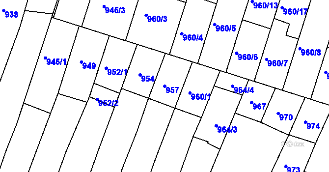 Parcela st. 957 v KÚ Hluk, Katastrální mapa