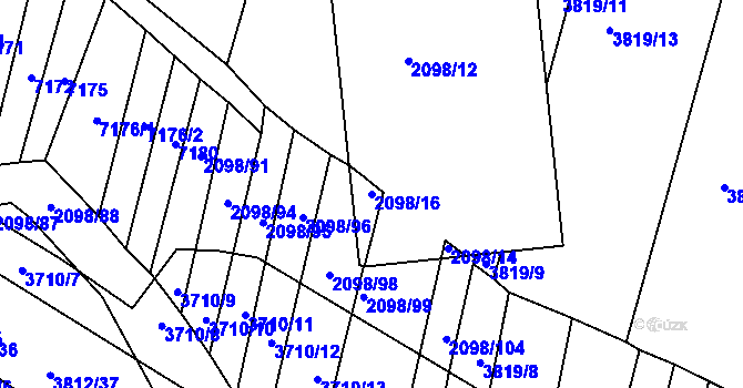 Parcela st. 2098/16 v KÚ Hluk, Katastrální mapa
