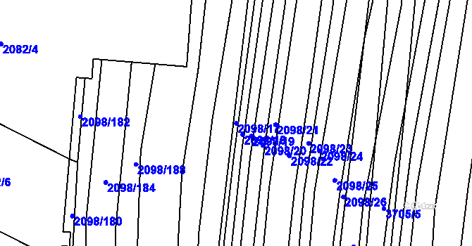 Parcela st. 2098/17 v KÚ Hluk, Katastrální mapa