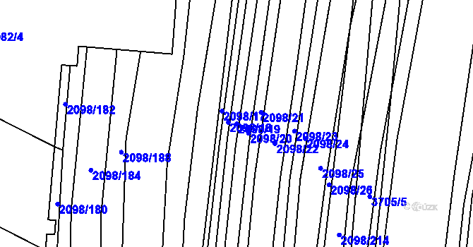 Parcela st. 2098/19 v KÚ Hluk, Katastrální mapa