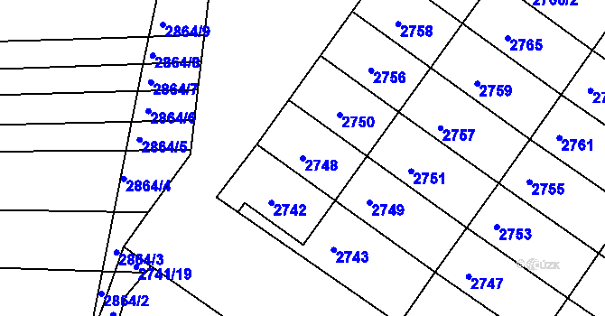 Parcela st. 2748 v KÚ Hluk, Katastrální mapa