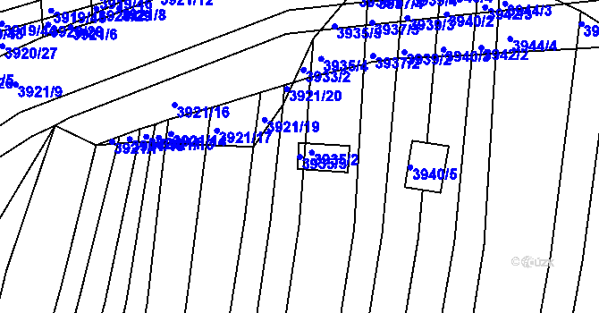Parcela st. 3935/3 v KÚ Hluk, Katastrální mapa