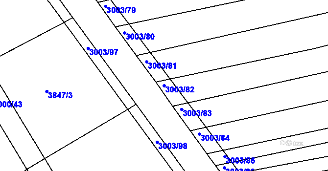 Parcela st. 3003/82 v KÚ Hluk, Katastrální mapa
