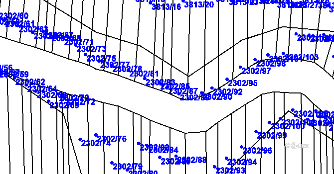 Parcela st. 2302/87 v KÚ Hluk, Katastrální mapa