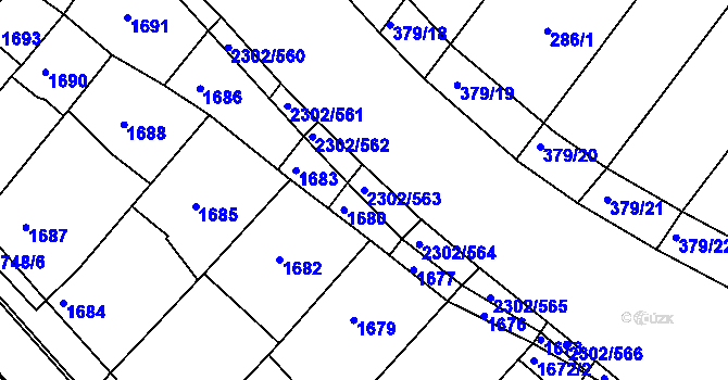 Parcela st. 2302/563 v KÚ Hluk, Katastrální mapa