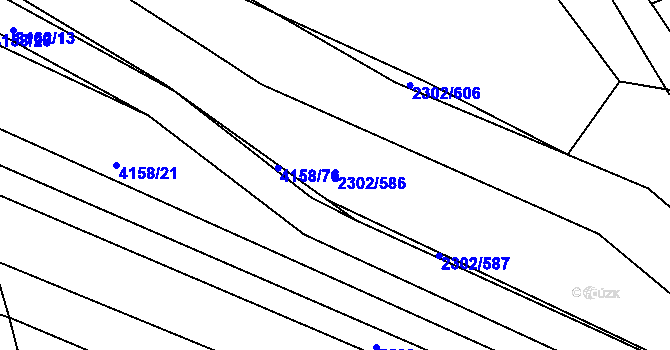Parcela st. 2302/586 v KÚ Hluk, Katastrální mapa