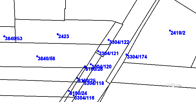 Parcela st. 3304/121 v KÚ Hluk, Katastrální mapa