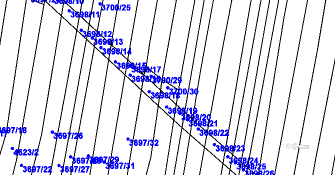 Parcela st. 3700/30 v KÚ Hluk, Katastrální mapa