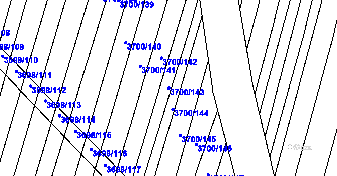 Parcela st. 3700/143 v KÚ Hluk, Katastrální mapa