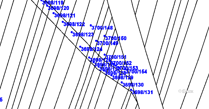 Parcela st. 3700/151 v KÚ Hluk, Katastrální mapa