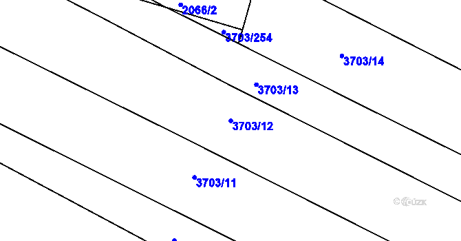 Parcela st. 3703/12 v KÚ Hluk, Katastrální mapa