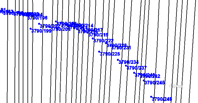 Parcela st. 3790/226 v KÚ Hluk, Katastrální mapa