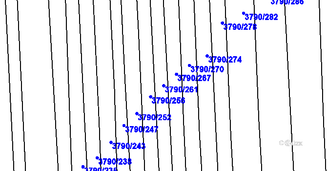 Parcela st. 3790/261 v KÚ Hluk, Katastrální mapa