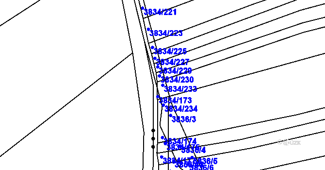 Parcela st. 3834/233 v KÚ Hluk, Katastrální mapa