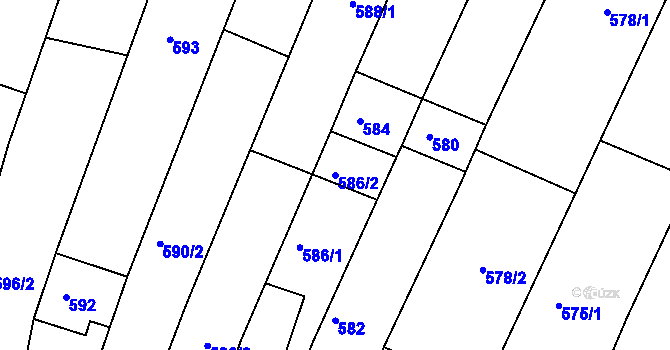 Parcela st. 586/2 v KÚ Hluk, Katastrální mapa