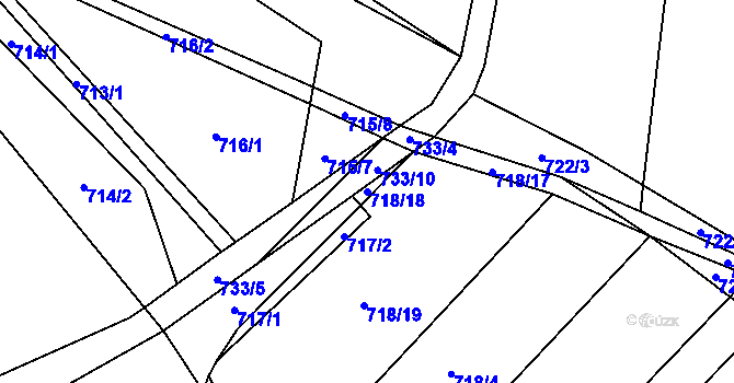 Parcela st. 718/18 v KÚ Holasice, Katastrální mapa