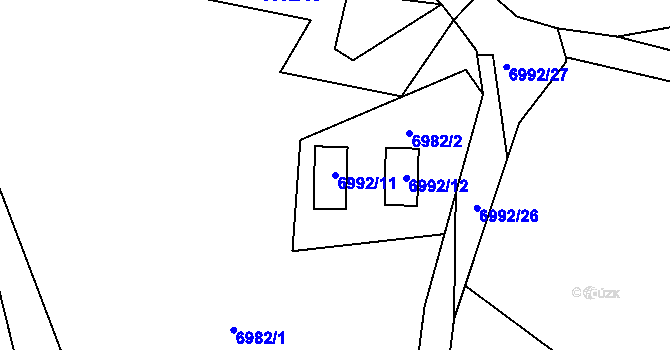 Parcela st. 6992/11 v KÚ Holice v Čechách, Katastrální mapa