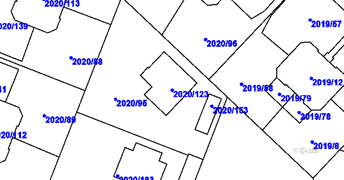 Parcela st. 2020/123 v KÚ Holice v Čechách, Katastrální mapa