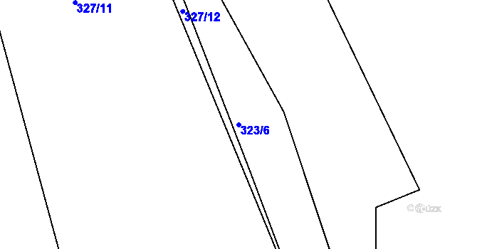 Parcela st. 323/6 v KÚ Holohlavy, Katastrální mapa