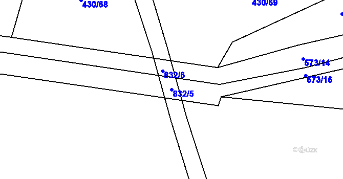 Parcela st. 832/5 v KÚ Hořany, Katastrální mapa
