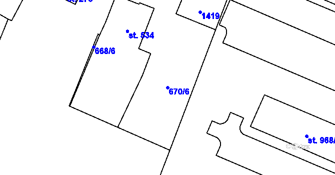 Parcela st. 670/6 v KÚ Hostinné, Katastrální mapa