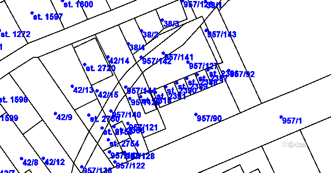 Parcela st. 2390 v KÚ Kukleny, Katastrální mapa