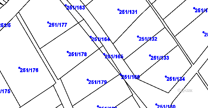 Parcela st. 251/165 v KÚ Hrob, Katastrální mapa