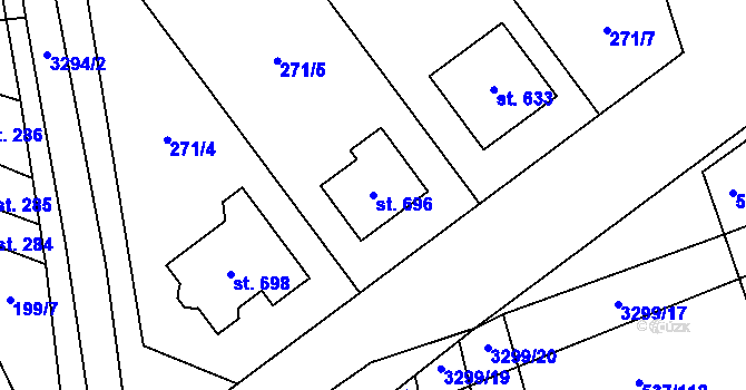 Parcela st. 696 v KÚ Hroznová Lhota, Katastrální mapa
