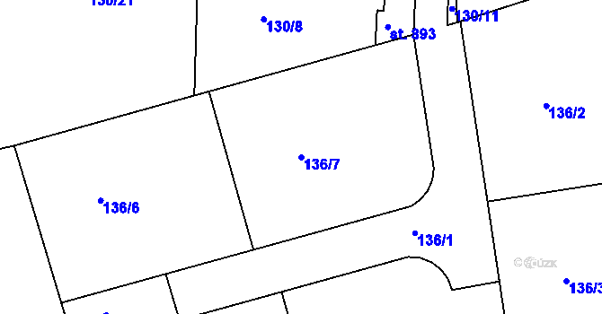 Parcela st. 136/7 v KÚ Hrusice, Katastrální mapa