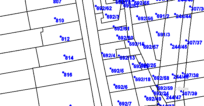 Parcela st. 692/4 v KÚ Hrušovany u Brna, Katastrální mapa