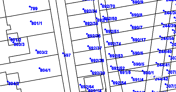 Parcela st. 692/37 v KÚ Hrušovany u Brna, Katastrální mapa
