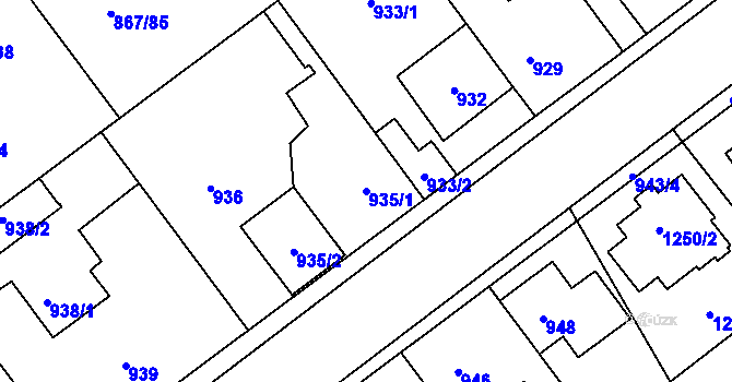 Parcela st. 935/1 v KÚ Hřebeč, Katastrální mapa