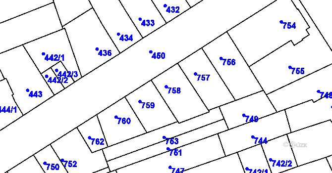 Parcela st. 758 v KÚ Hulín, Katastrální mapa