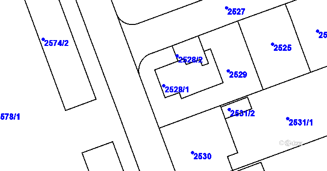 Parcela st. 2528/1 v KÚ Hulín, Katastrální mapa