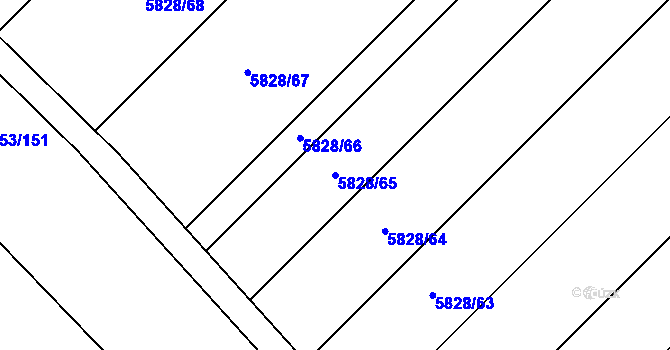 Parcela st. 5828/65 v KÚ Hustopeče u Brna, Katastrální mapa
