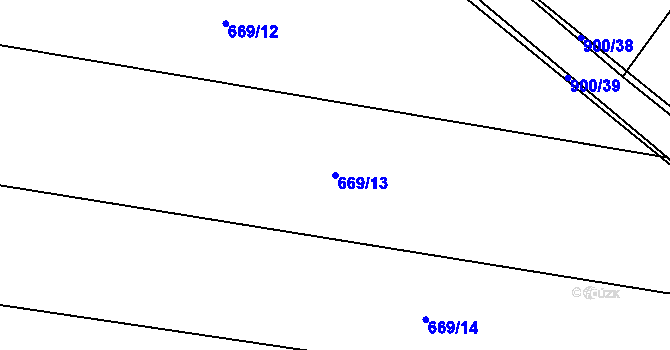 Parcela st. 669/13 v KÚ Chlumany, Katastrální mapa
