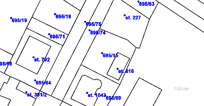 Parcela st. 695/15 v KÚ Chlumčany u Přeštic, Katastrální mapa