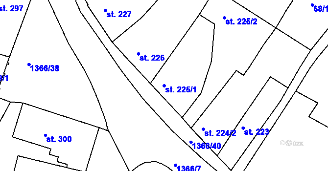 Parcela st. 225/1 v KÚ Chlumec nad Cidlinou, Katastrální mapa