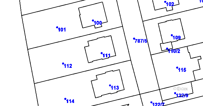 Parcela st. 111 v KÚ Chomoutov, Katastrální mapa