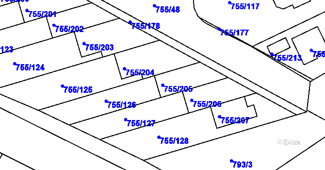 Parcela st. 755/205 v KÚ Chomoutov, Katastrální mapa