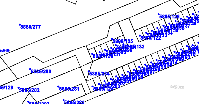 Parcela st. 5885/131 v KÚ Chomutov I, Katastrální mapa