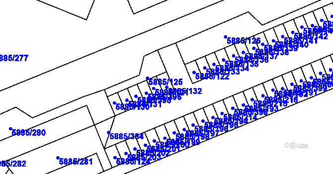 Parcela st. 5885/132 v KÚ Chomutov I, Katastrální mapa