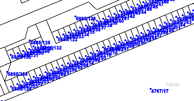 Parcela st. 5885/216 v KÚ Chomutov I, Katastrální mapa