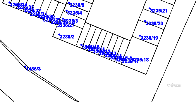 Parcela st. 3236/13 v KÚ Chomutov II, Katastrální mapa