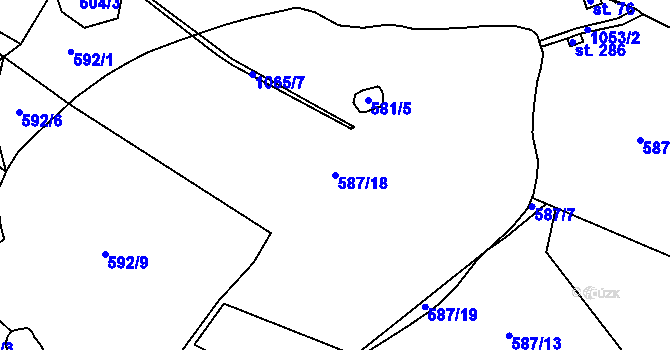 Parcela st. 587/18 v KÚ Chotyně, Katastrální mapa