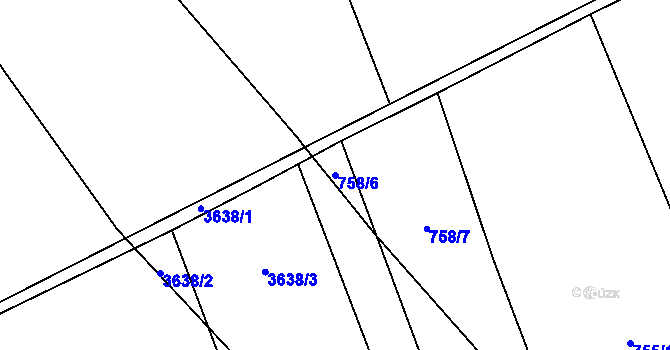 Parcela st. 758/6 v KÚ Chrudim, Katastrální mapa