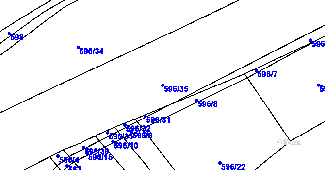 Parcela st. 596/35 v KÚ Holovousy, Katastrální mapa