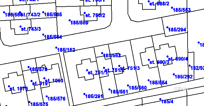 Parcela st. 185/562 v KÚ Chýně, Katastrální mapa