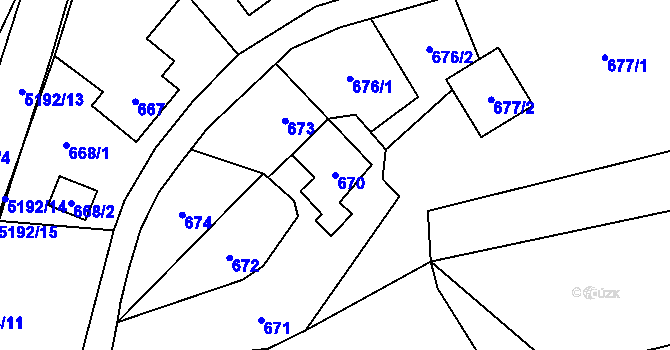 Parcela st. 670 v KÚ Návsí, Katastrální mapa