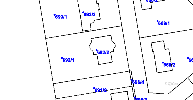 Parcela st. 692/2 v KÚ Jenišov, Katastrální mapa